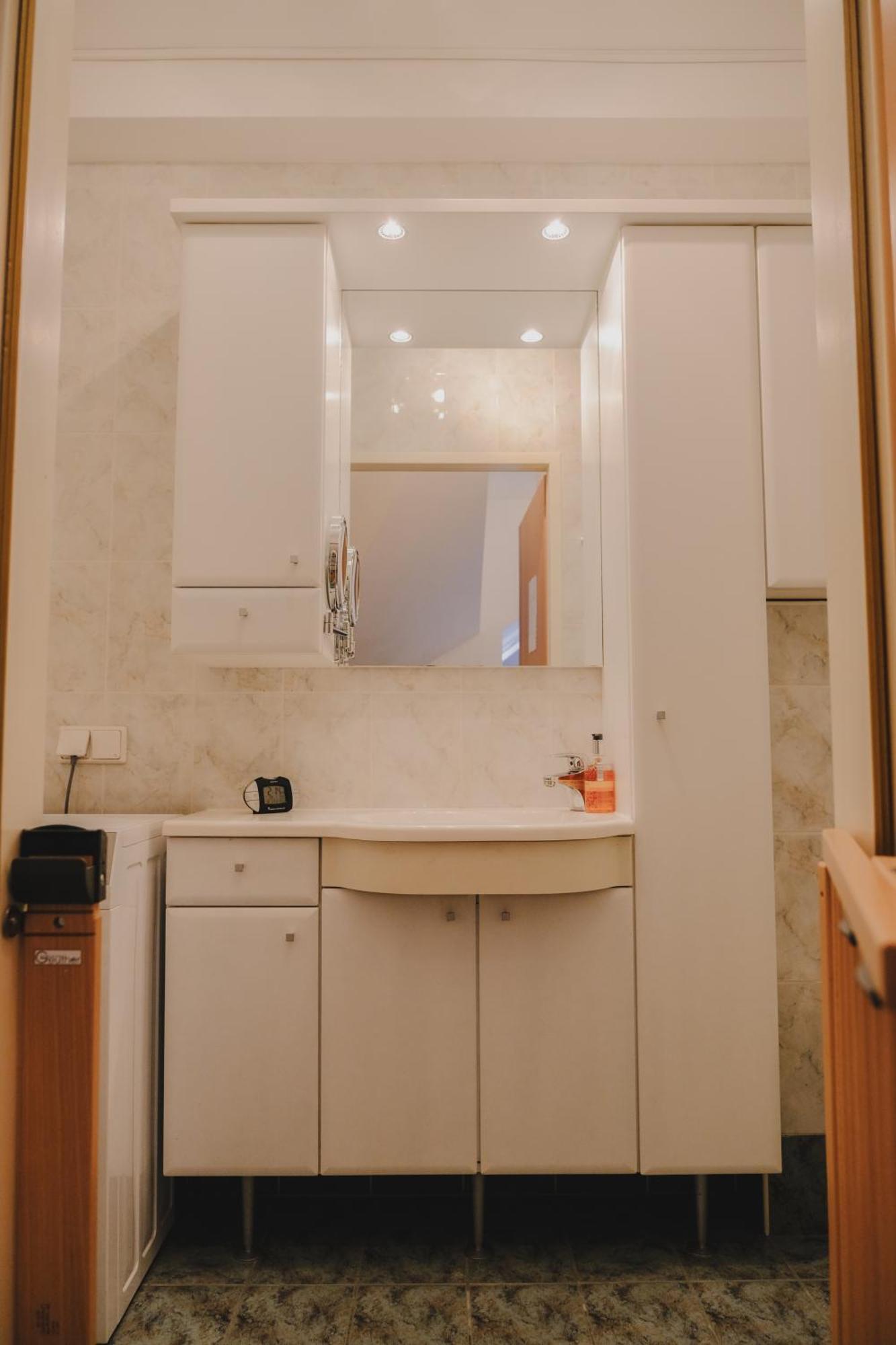 Terrace Apartment Near Volksoper And City Centre Vienna Luaran gambar